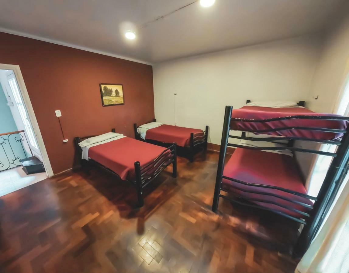 Hostel Lagares Mendoza Buitenkant foto
